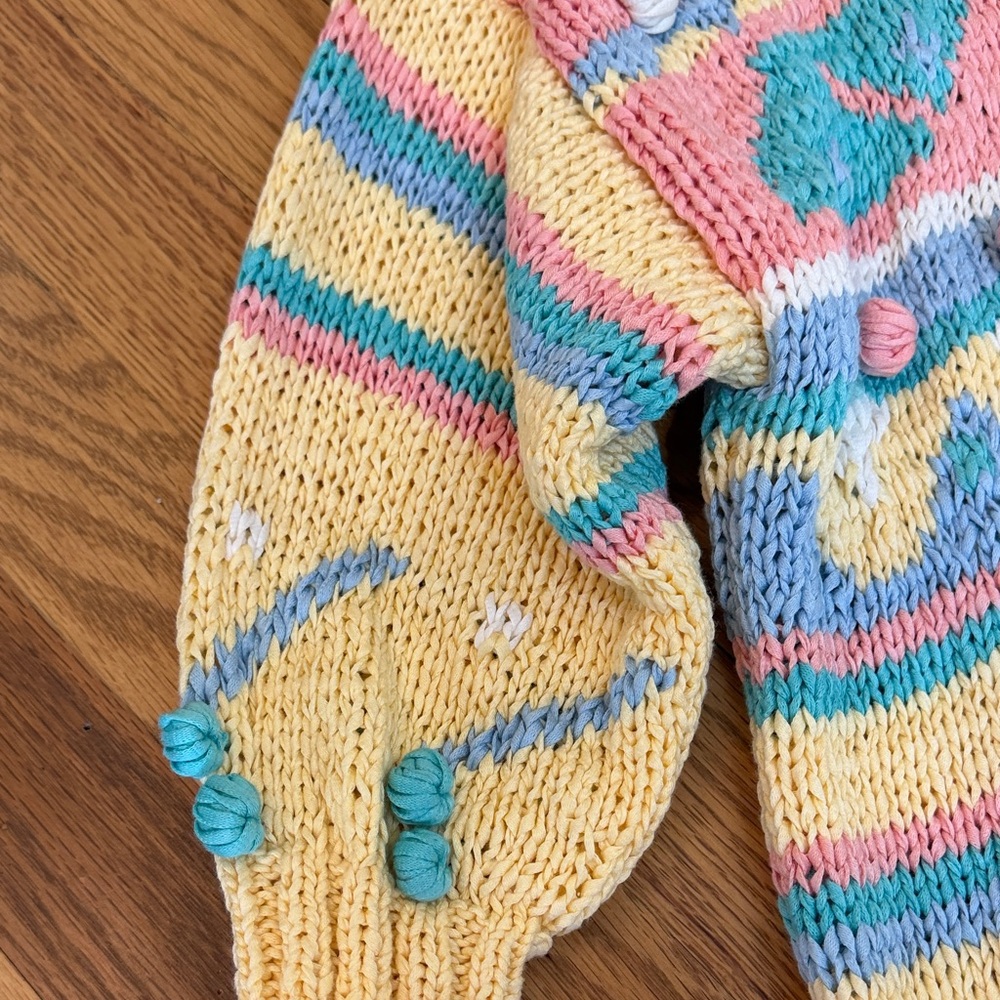 Vintage Angel Hand Knit Pastel Spring/Easter Crewneck Sweater w/Pom-Poms, M - Picture 5 of 6